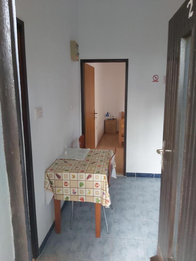 Apartament Apartman Janja Bol Zewnętrze zdjęcie